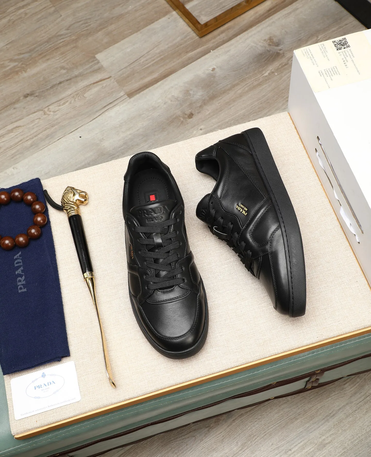 Men's shoes 💰580 🌹🌹[PRADA—Prada] 2025 latest model 🙈original replica! 👟👟👟Available here. The workmanship is top-notch. The upper is made from Italy. 🇮🇹Imported first-layer cowhide. ❗️Breathable genuine leather lining @Suitable for travel. The original version has an enlarged engraved sole, making it suitable for all kinds of travels, showing low-key luxury. Let quality speak for itself. Color: Size: 38-45